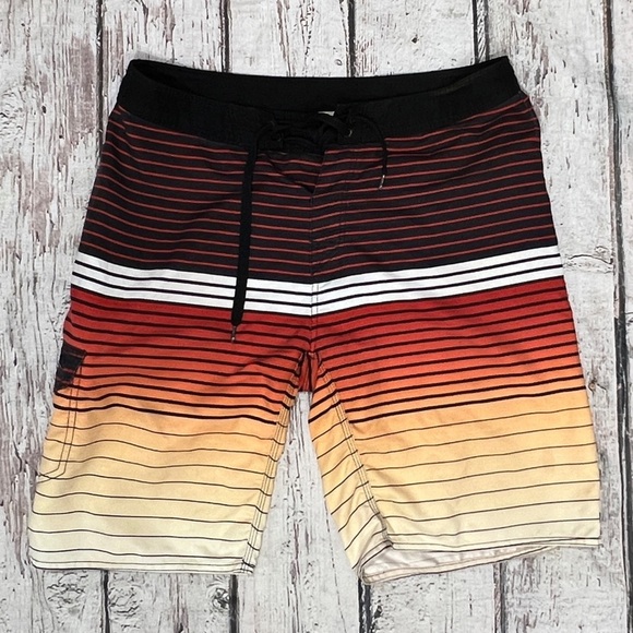 Mens Rip Curl Board Shorts Swim Trunks Bathing Suit Swimwear - Picture 3 of 8